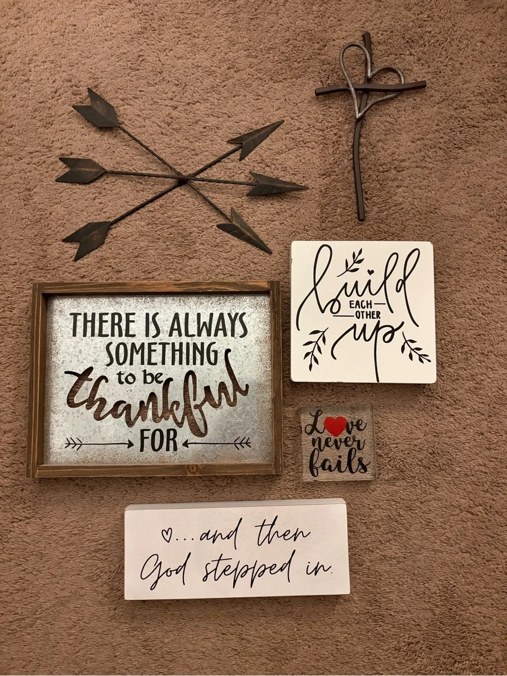 6 piece Home Decor lot